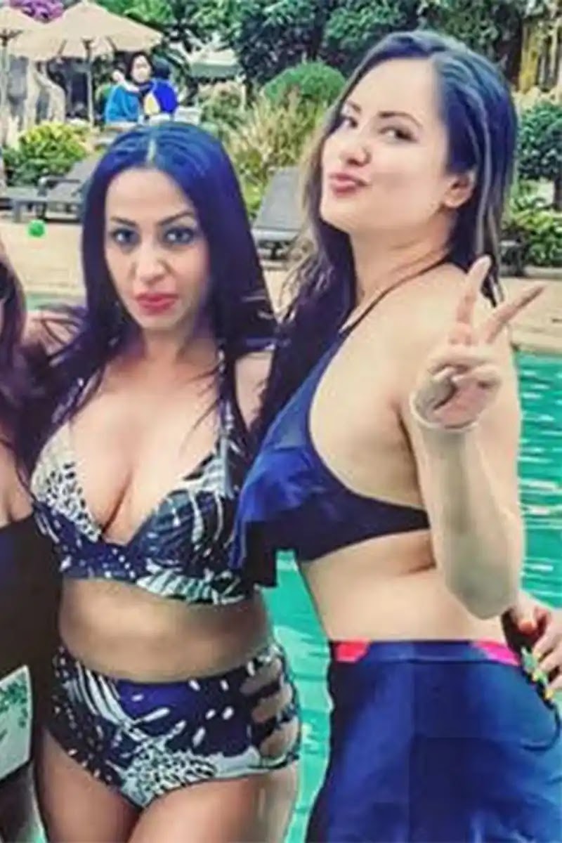 kashmeera shah puja banerjee bikini bollywood bff kashmeera shah puja banerjee bikini bollywood bff