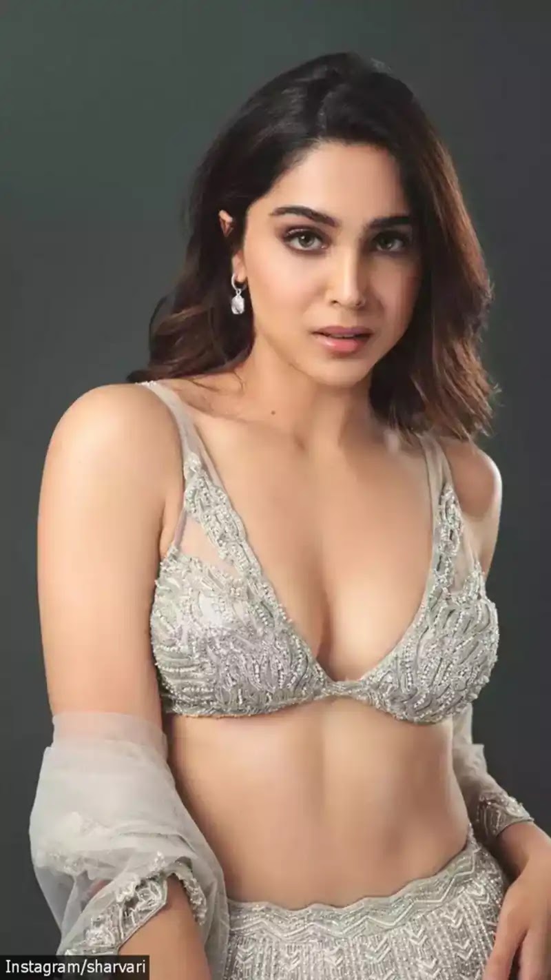 sharvari cleavage bralette outfit indian actress sharvari cleavage bralette outfit indian actress