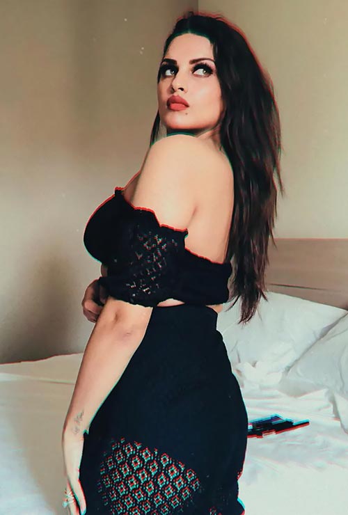 Himanshi Khurana hot punjabi actress singer Himanshi Khurana hot punjabi actress singer