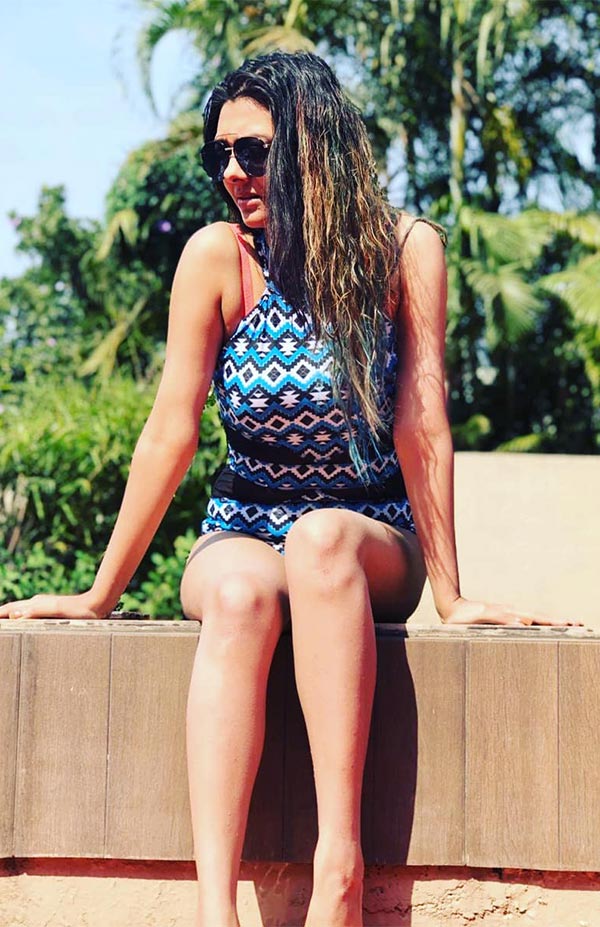 Arina Dey hot photos actress ullu kachra Arina Dey hot photos actress ullu kachra