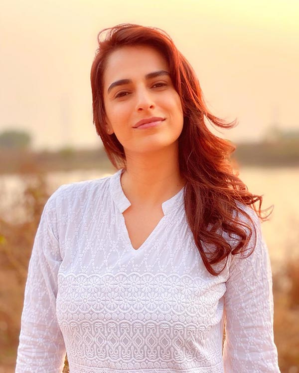 Kashmira Irani hot photos Kashmira Irani hot photos