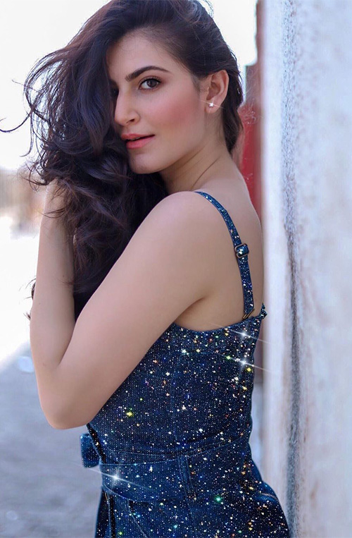 Shivaleeka Oberoi hot Shivaleeka Oberoi hot