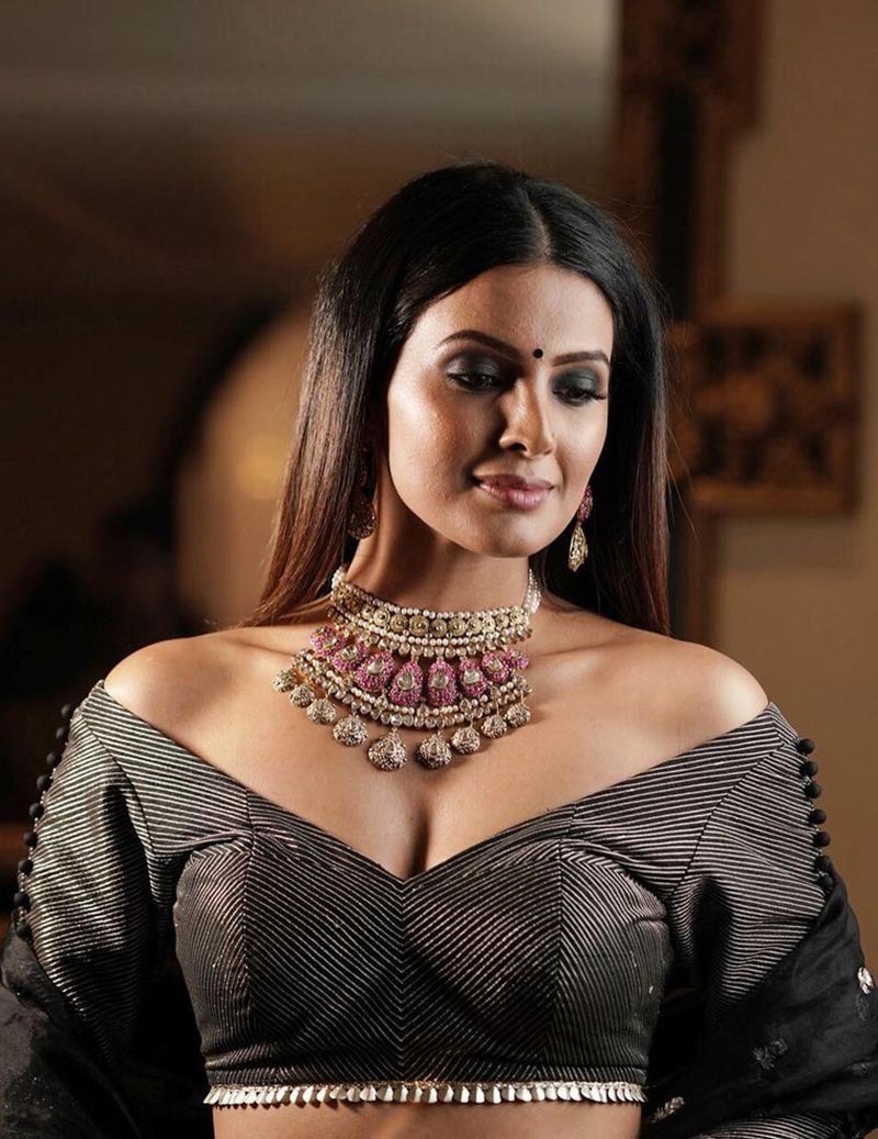 Geeta Basra hot photos Geeta Basra hot photos