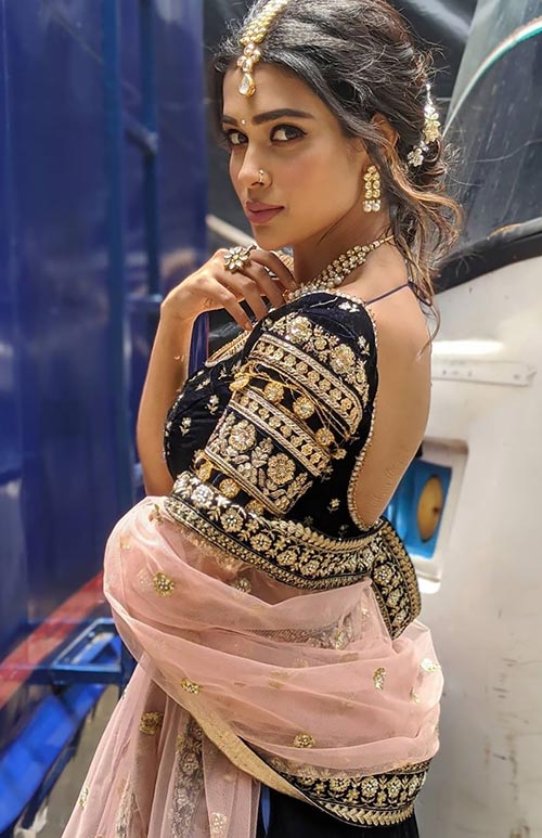 Charvi Saraf hot indian tv actress kasautii zindagii kay Charvi Saraf hot indian tv actress kasautii zindagii kay