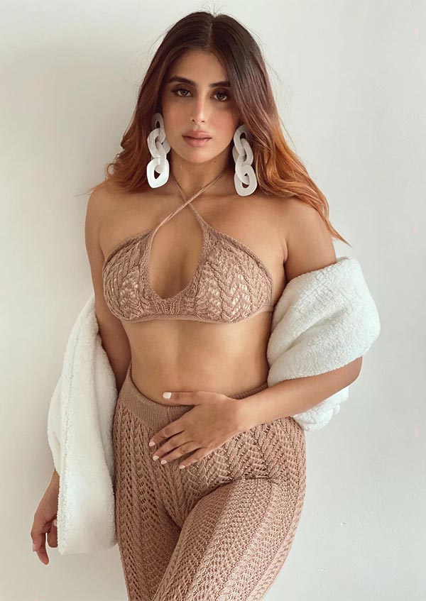 Miesha Iyer hot Miesha Iyer hot