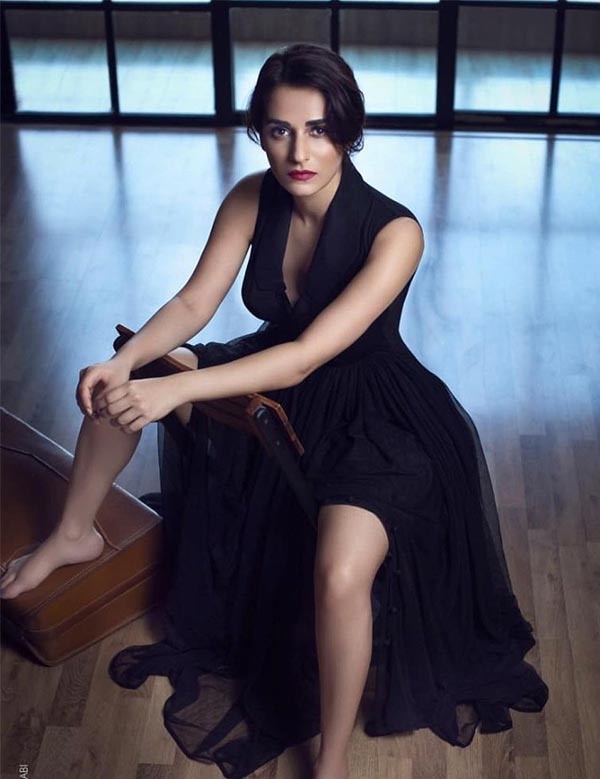 Kashmira Irani hot photos Kashmira Irani hot photos