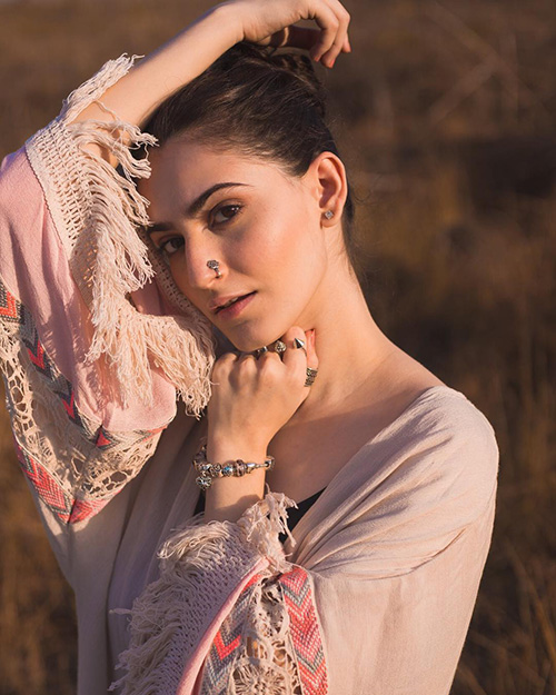 Shivaleeka Oberoi hot Shivaleeka Oberoi hot