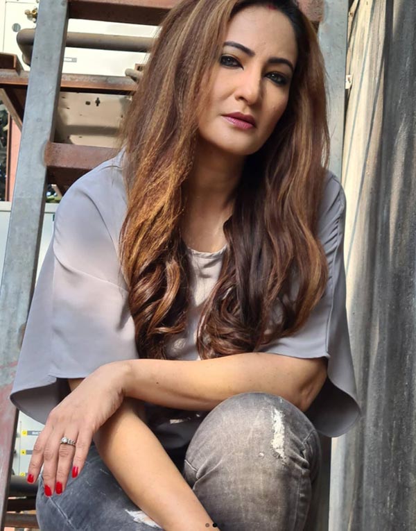 Rakshanda Khan hot photos indian tv actress