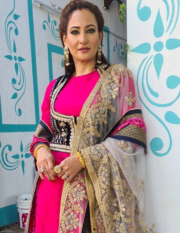 Rakshanda Khan hot photos indian tv actress