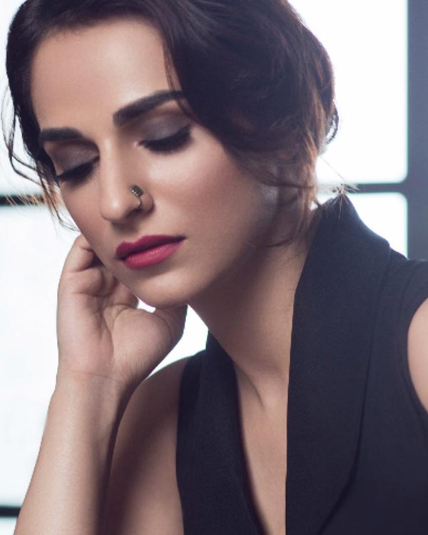 Kashmira Irani hot photos Kashmira Irani hot photos