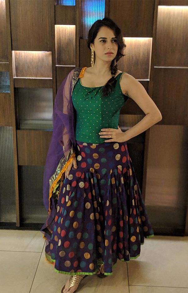 Kashmira Irani hot photos Kashmira Irani hot photos