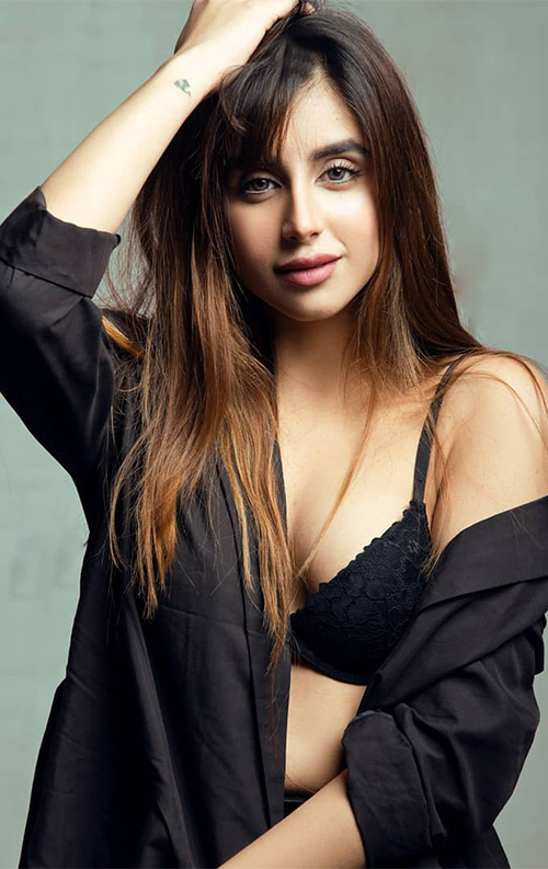 Miesha Iyer hot Miesha Iyer hot
