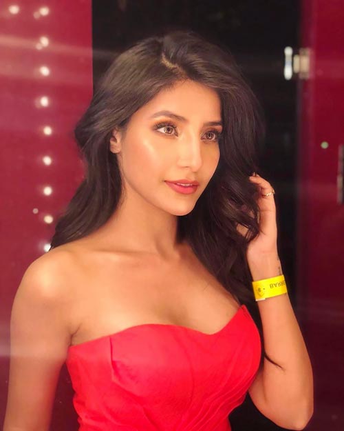 Harshita Gaut hot photos mirzapur actress Harshita Gaut hot photos mirzapur actress