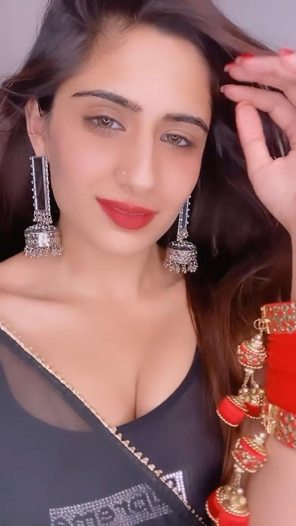 Muskaan Mehta hot actress dhananjay