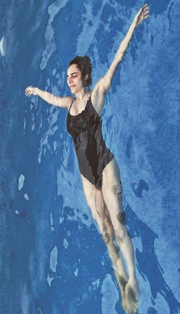 Kashmira Irani hot photos Kashmira Irani hot photos