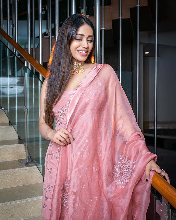 Nivetha Pethuraj hot photos Nivetha Pethuraj hot photos