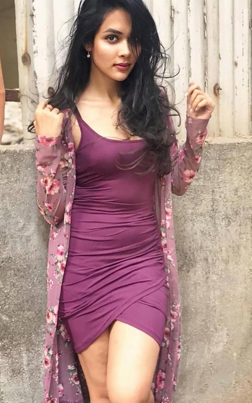 Charvi Saraf hot indian tv actress kasautii zindagii kay Charvi Saraf hot indian tv actress kasautii zindagii kay
