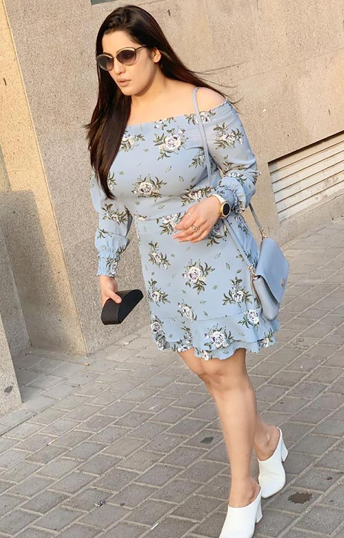 Neetu Singh curvy punjabi actress