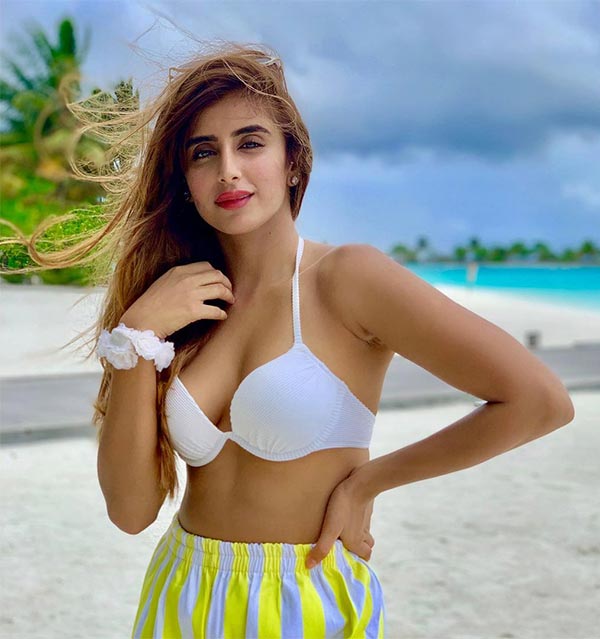 Miesha Iyer hot Miesha Iyer hot