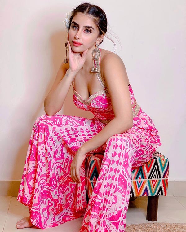 Miesha Iyer hot Miesha Iyer hot