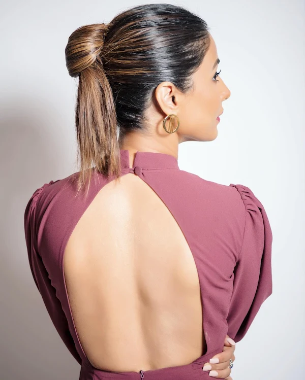 hina khan backless dress sexy back hina khan backless dress sexy back