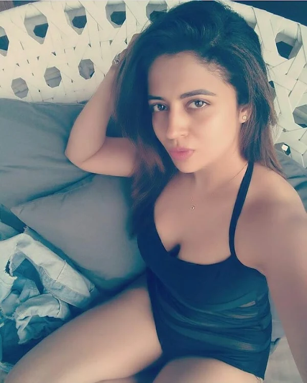nehha pendse swimsuit selfie nehha pendse swimsuit selfie