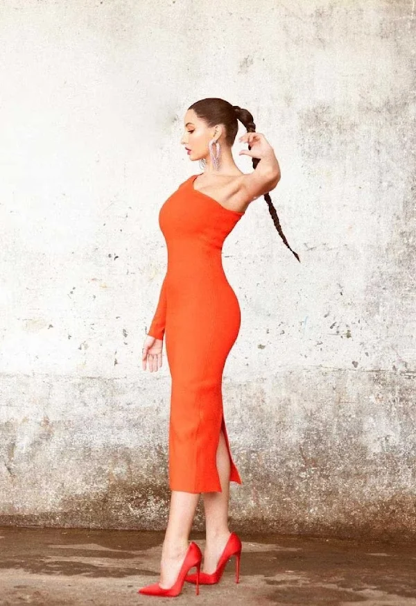 nora fatehi bodycon dress curvy body bollywood nora fatehi bodycon dress curvy body bollywood