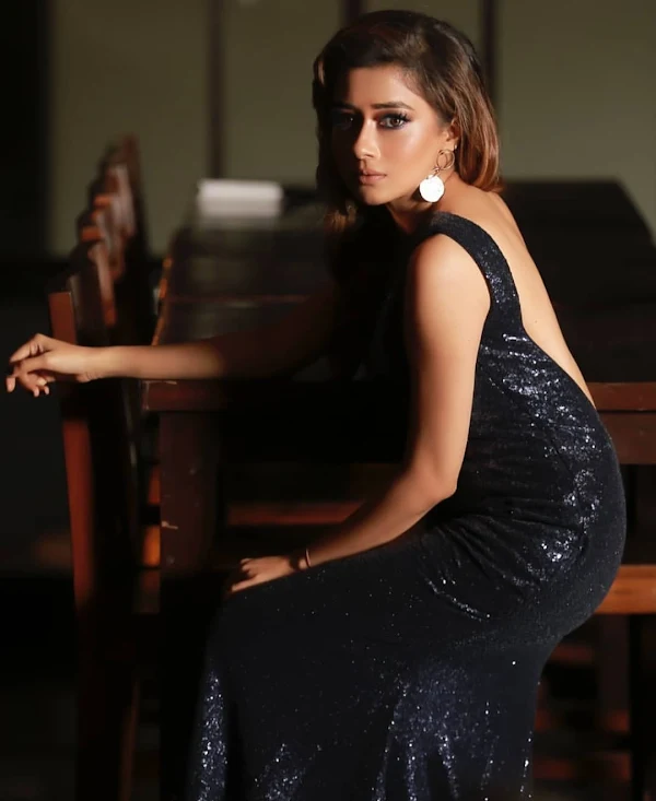 tina datta backless black dress bigg boss tina datta backless black dress bigg boss