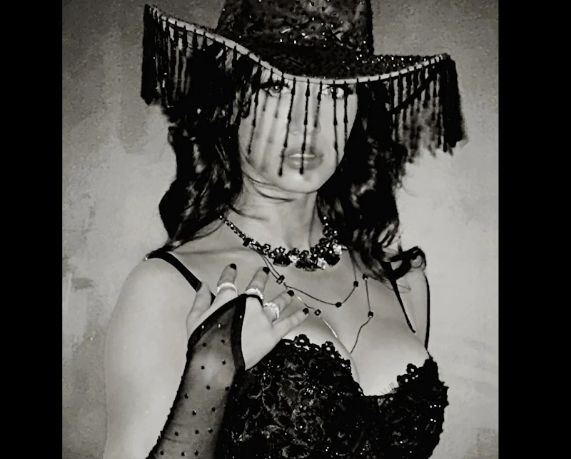 disha patani cleavgae short black outfit entertainment tour disha patani cleavgae short black outfit entertainment tour