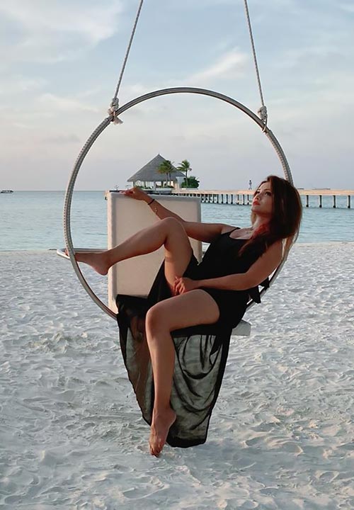 Adaa Khan hot naagin shubh mangal dangal