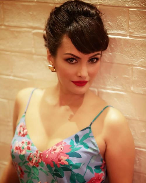 Nisha Rawal hot photos