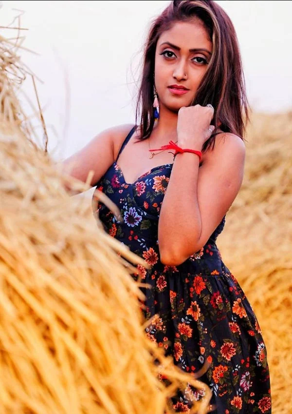 Jaya Pandey hot bhojpuri ullu actress Jaya Pandey hot bhojpuri ullu actress