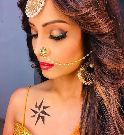 Adaa Khan hot naagin shubh mangal dangal