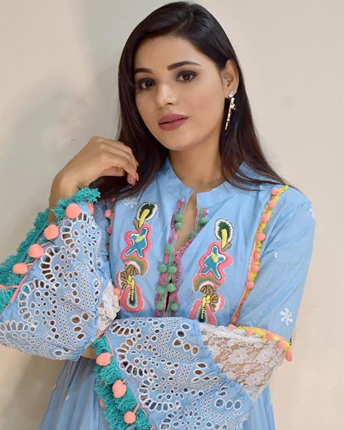 Anushka Srivastava hot ullu actress