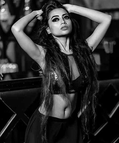 Paromita Pari Dey navel ullu app actress