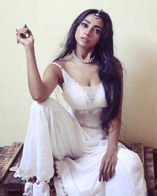 Paromita Pari Dey ullu app actress