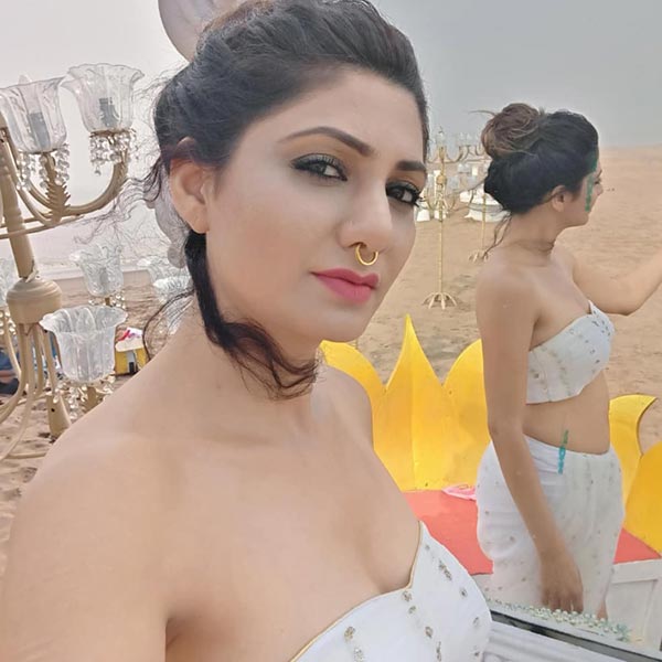 Bhavwini Gandhi hot actress