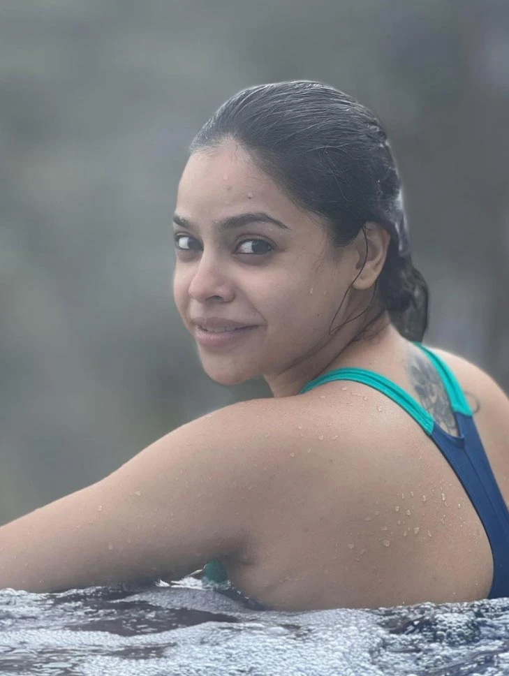 Sumona Chakravarti swimsuit hot actress kapil sharma show Sumona Chakravarti swimsuit hot actress kapil sharma show