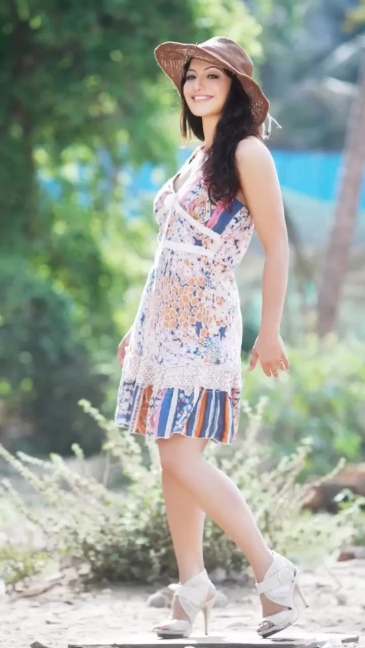 aartii naagpal hot actress transformation aartii naagpal hot actress transformation