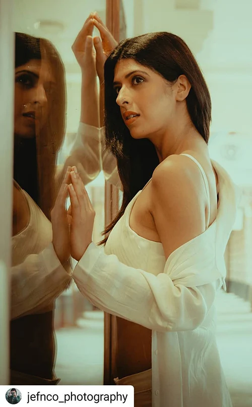 aishwarya sakhuja hot indian tv actress