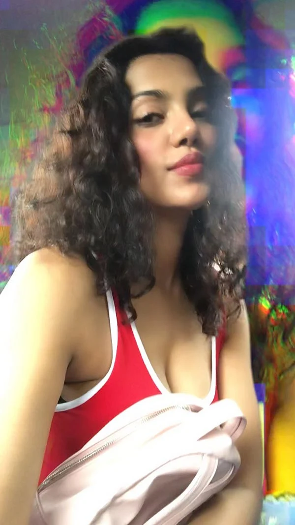 Ananya Sengupta hot actress Ananya Sengupta cleavage hot actress