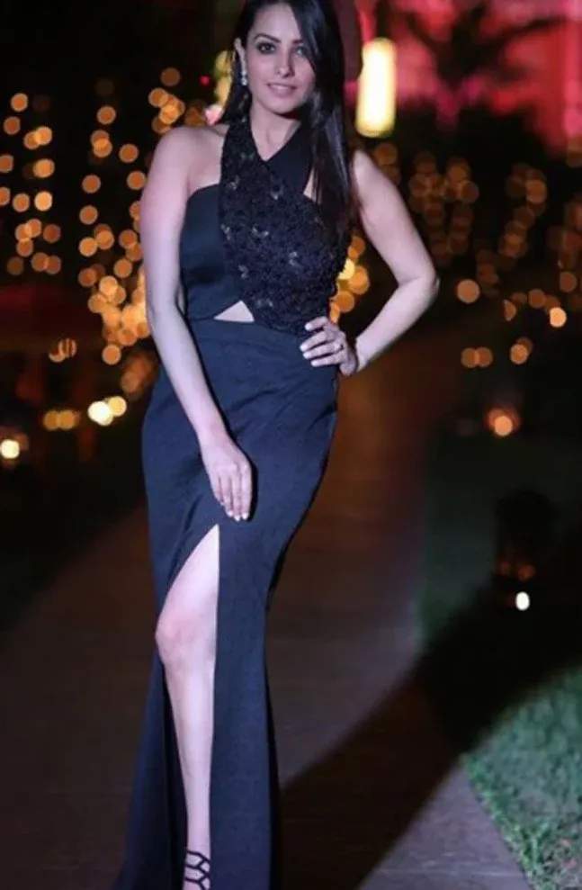 Anita Hassanandani sexy legs high slit black dress Anita Hassanandani sexy legs high slit black dress