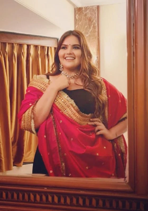 Anjali Anand curvy plus size indian actress khatron ke khiladi Anjali Anand curvy plus size indian actress khatron ke khiladi