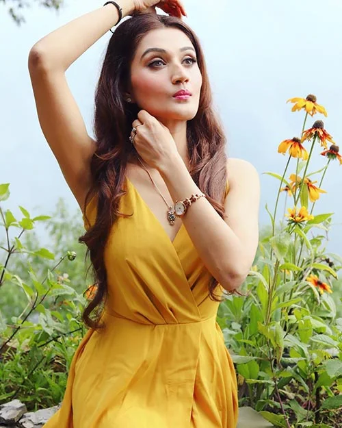 Arushi Nishank hot photos