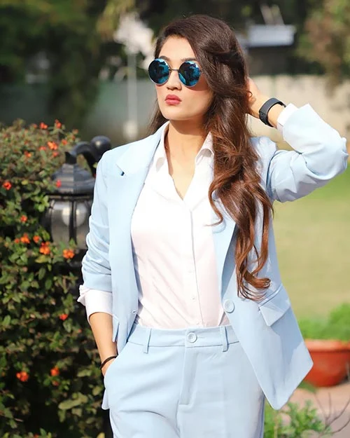 Arushi Nishank hot photos