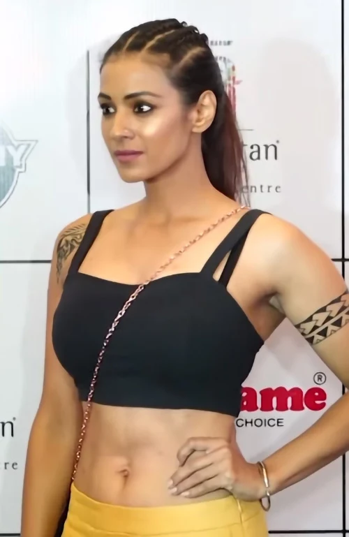barkha bisht sengupta navel hot tv actress barkha bisht sengupta navel hot tv actress