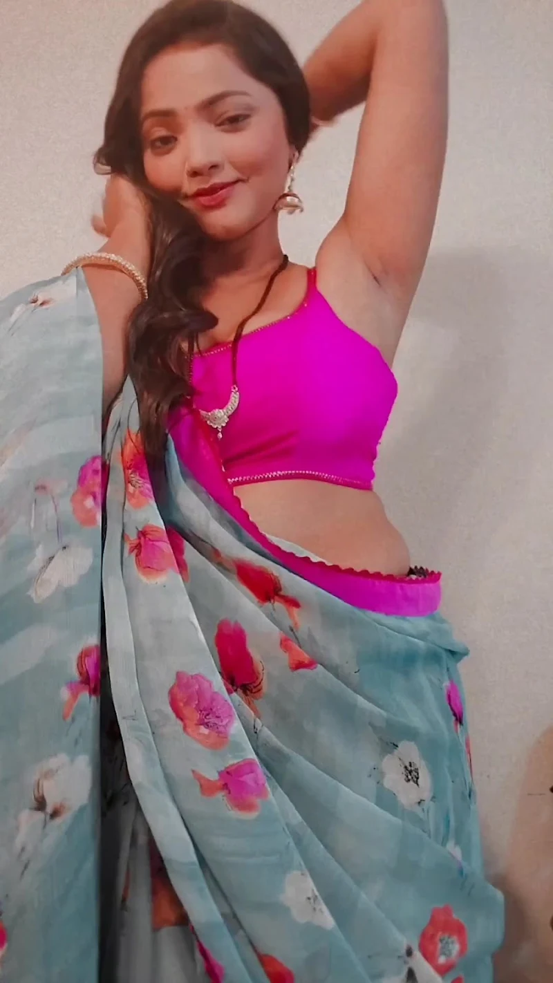 bharti jha web series curvy actress cleavage saree bharti jha web series curvy actress cleavage saree
