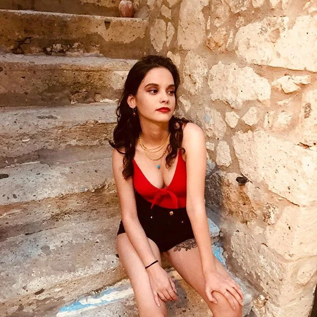 Serra Pirinc hot turkish actress bizim hikaye Serra Pirinc hot turkish actress bizim hikaye