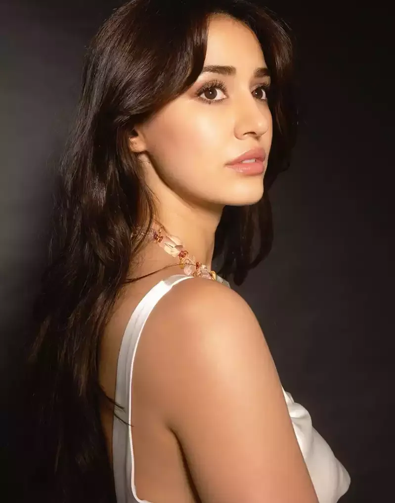 disha patani white backless dress copy disha patani white backless dress copy