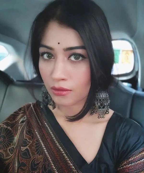 Donna Munshi hot actress Donna Munshi hot actress